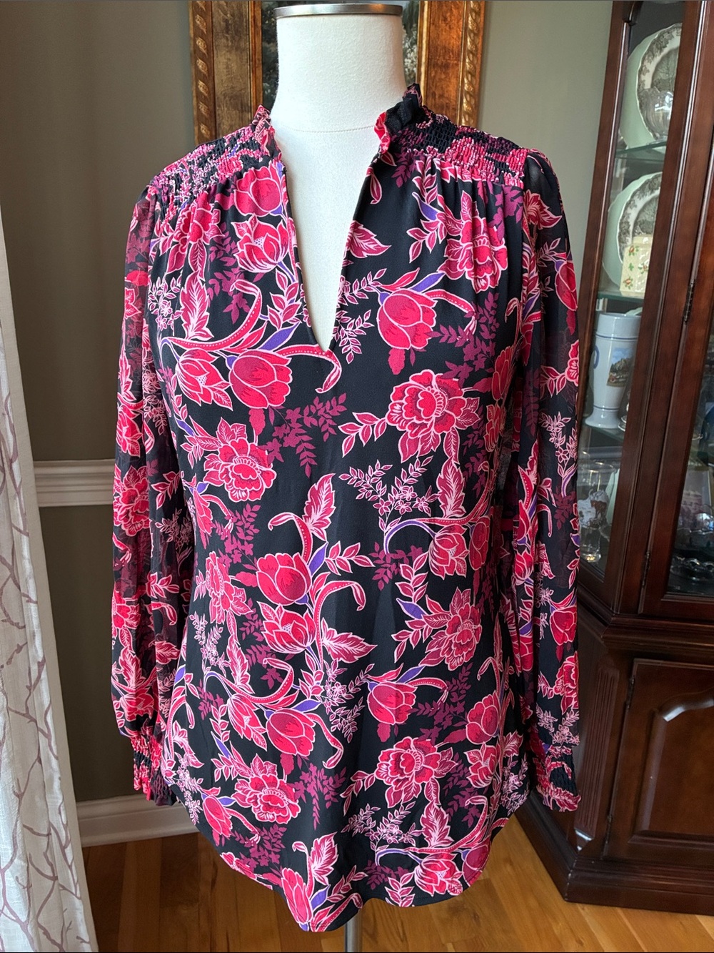 White House Black Market Black Blouse with Pink Floral Print Size Small